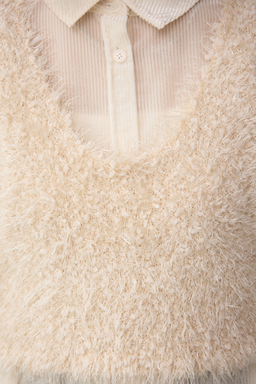 バックオープンポンポンヤーンベスト 詳細画像