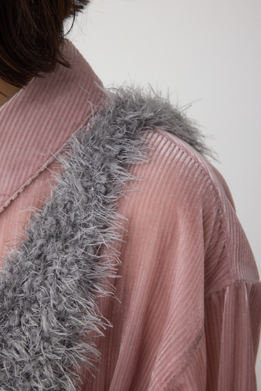 バックオープンポンポンヤーンベスト 詳細画像