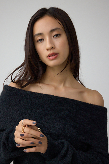 モヘヤライクオフショルダーニット 詳細画像