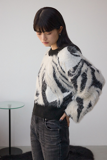 アソートパターンクルーネックニット