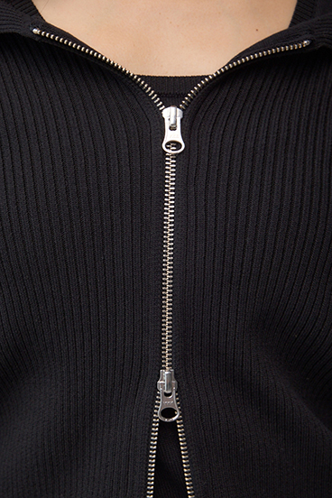 ジップアンサンブルニット 詳細画像