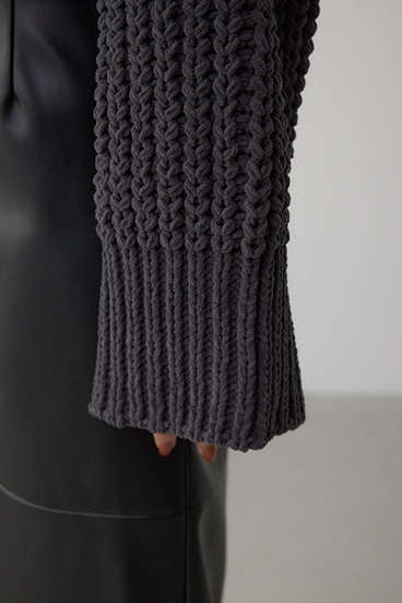 マットモールクロップドハイネックニット 詳細画像