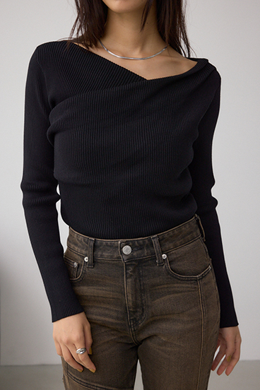 ドレープ長袖ニットトップス