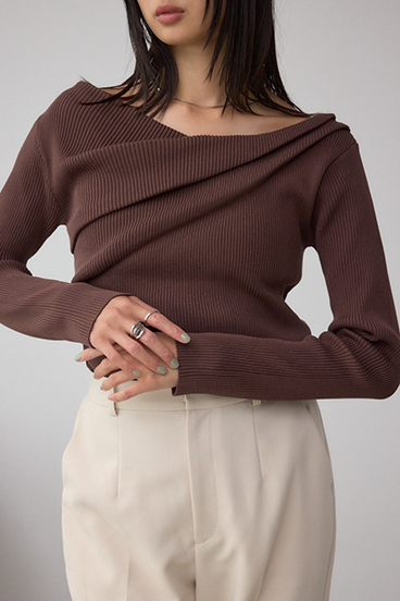 ドレープ長袖ニットトップス