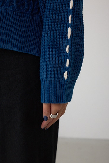 ステッチデザインケーブルニット 詳細画像