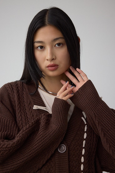 ステッチデザインカーディガン