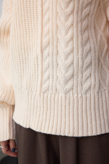 オープンショルダーケーブルニット 詳細画像
