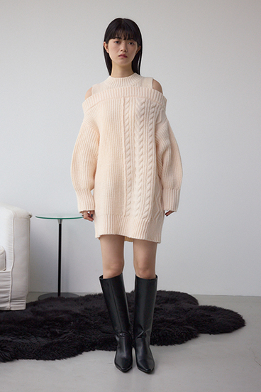 オープンショルダーケーブルニット 詳細画像