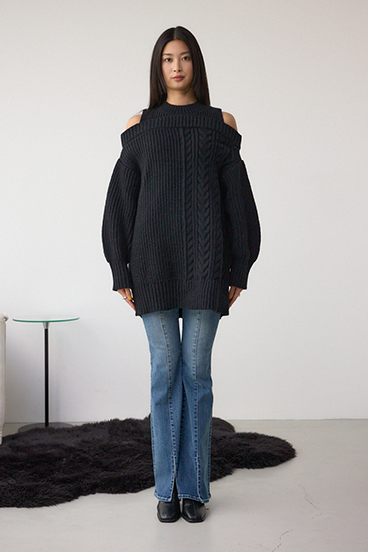 オープンショルダーケーブルニット 詳細画像