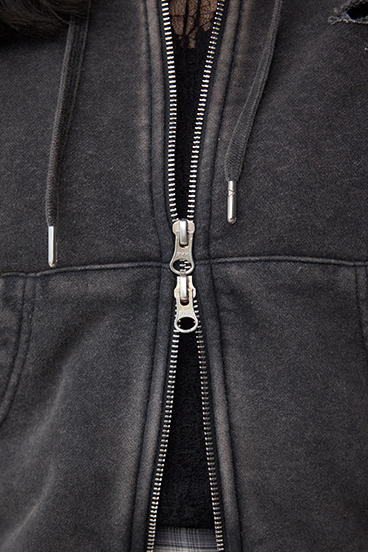 ジップアップダメージフーディー 詳細画像