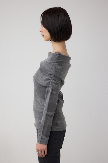 オフショルダーロングスリーブカットトップス 詳細画像