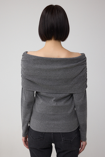 オフショルダーロングスリーブカットトップス 詳細画像
