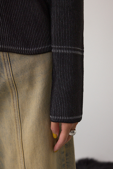 ジャガードロゴリブトップス 詳細画像