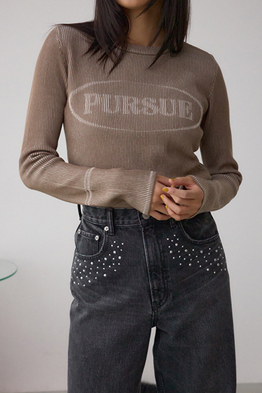 ジャガードロゴリブトップス