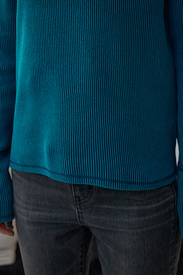 ジャガードロゴリブトップス 詳細画像