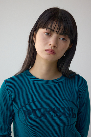 ジャガードロゴリブトップス