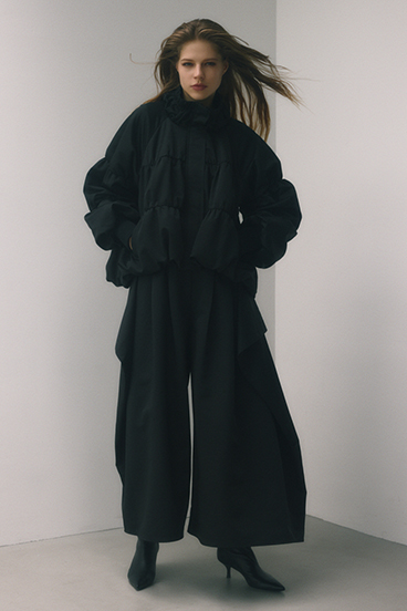 【PLUS】ギャザーバルーンブルゾン