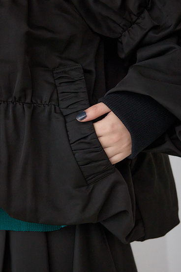 【PLUS】ギャザーバルーンブルゾン 詳細画像