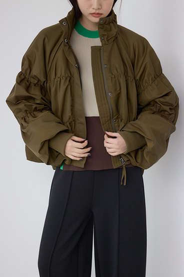 【PLUS】ギャザーバルーンブルゾン