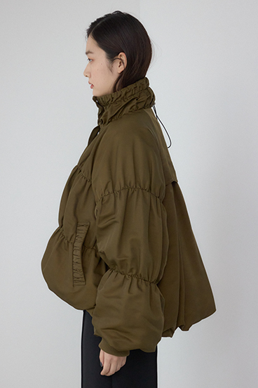 【PLUS】ギャザーバルーンブルゾン 詳細画像