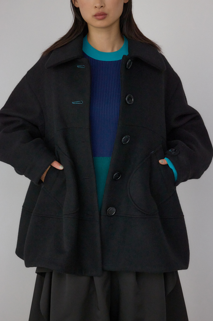 【PLUS】ボリュームスリーブペプラムコート