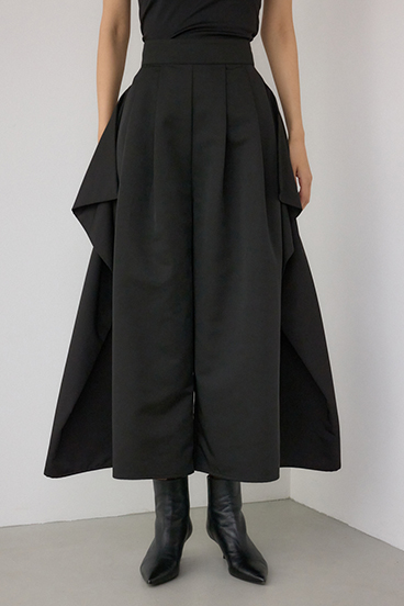 【PLUS】ドレープワイドパンツ 詳細画像