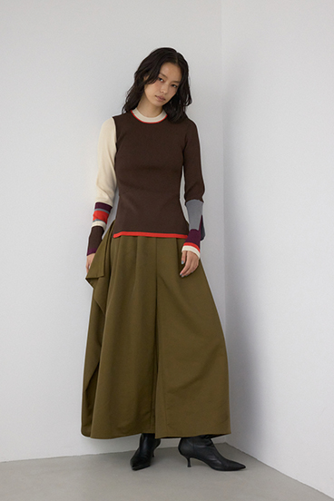 【PLUS】ドレープワイドパンツ 詳細画像