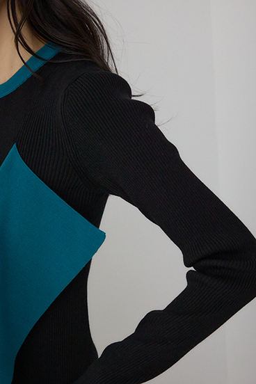 【PLUS】アシンメトリードレープニット 詳細画像