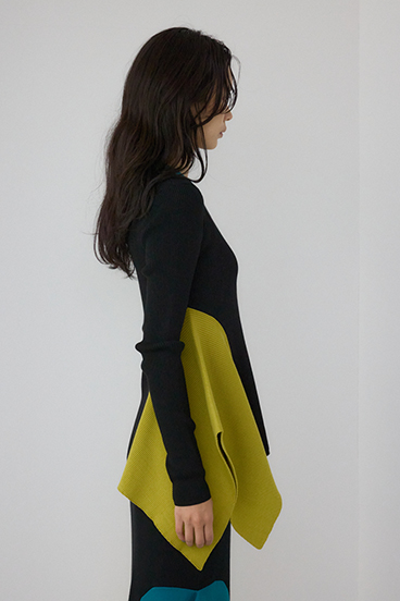 【PLUS】アシンメトリードレープニット 詳細画像