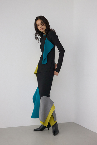 【PLUS】パネルマーメイドスカート 詳細画像