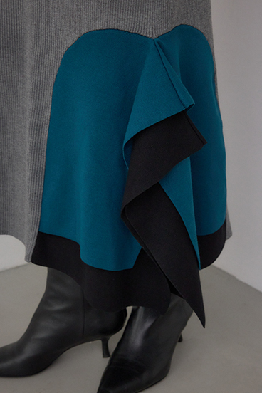 【PLUS】パネルマーメイドスカート 詳細画像