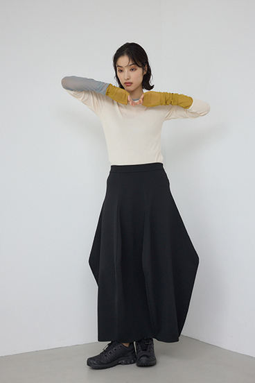 【PLUS】シアードッキングトップス 詳細画像