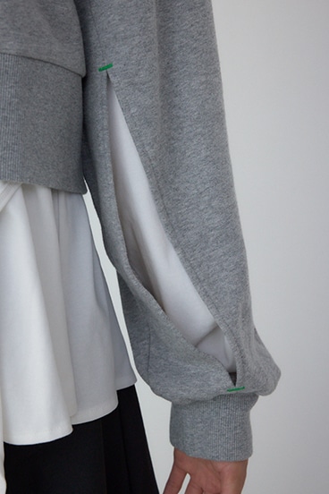 【PLUS】 レイヤードクロップドプルオーバー 詳細画像