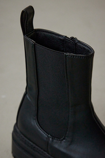 【WEB限定再入荷】トラックソールサイドゴアブーツ 詳細画像