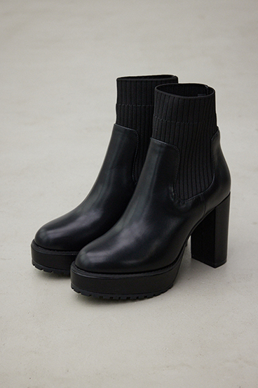 【WEB限定再入荷】ソックスヒールブーツ