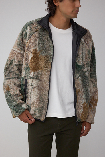 リバーシブルボアブルゾン