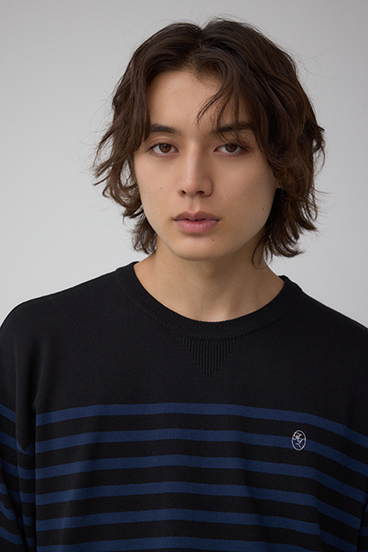 格上げ コンフォータブルクルーネックニット