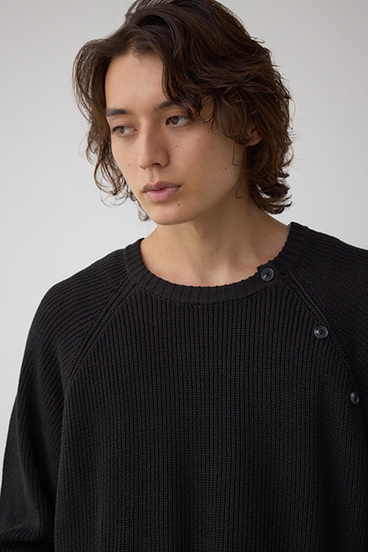 ショルダーボタンニットトップス