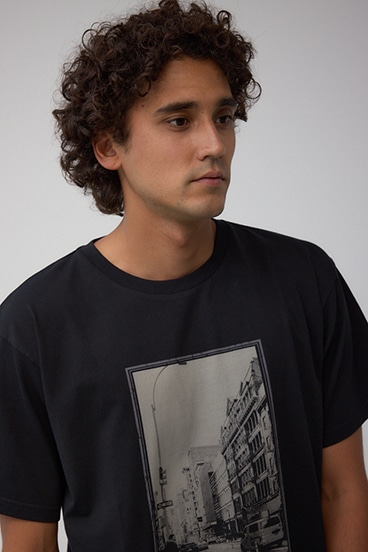 モノクロームストリートTシャツ