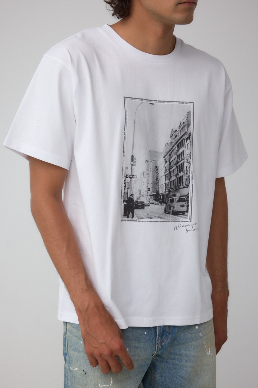 モノクロームストリートTシャツ｜MEN｜251IAB90-2141｜AZUL BY