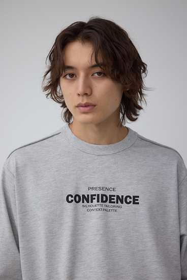 タックデザインロングスリーブTシャツ