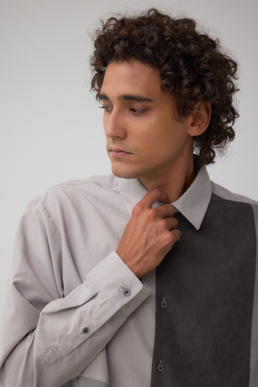 パネルスウィッチングフェイクスウェードシャツ