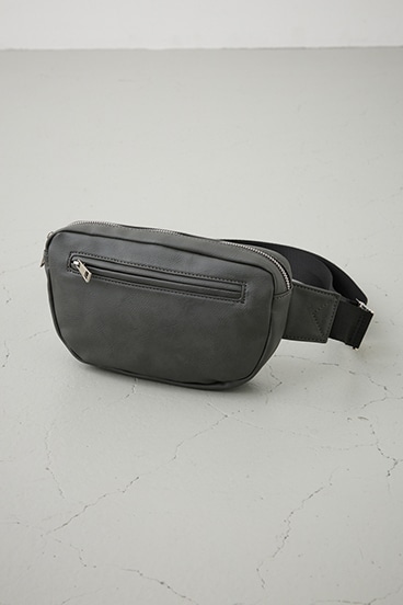 ヴィンテージフェイクレザーボディバッグ 詳細画像