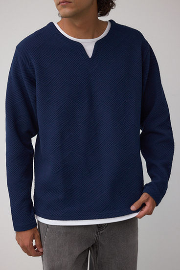 ジオメトリック柄トップス