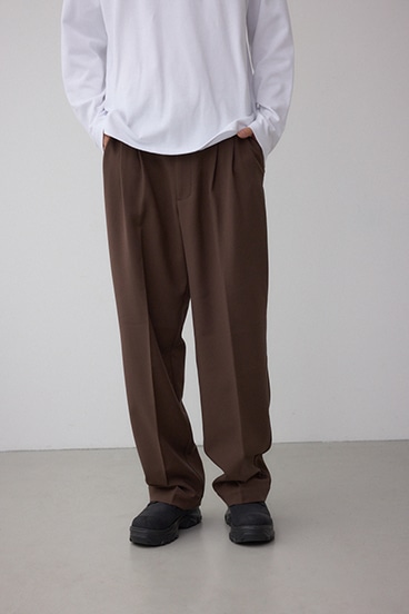 ウォームツータックスラックス