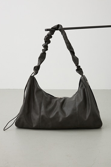 ビッグショルダーバッグ