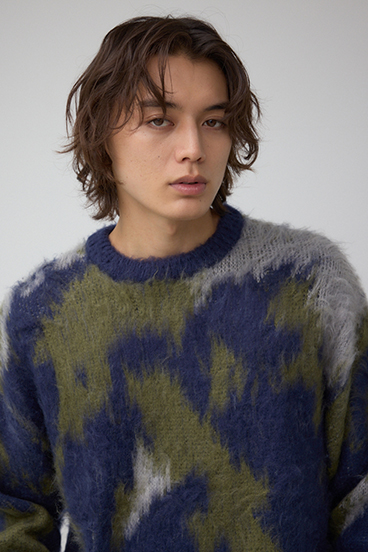 起毛総柄ニット