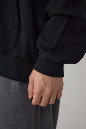 ユーティリティポケット付きフーディー 詳細画像