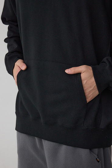 ユーティリティポケット付きフーディー 詳細画像