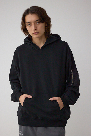 ユーティリティポケット付きフーディー 詳細画像